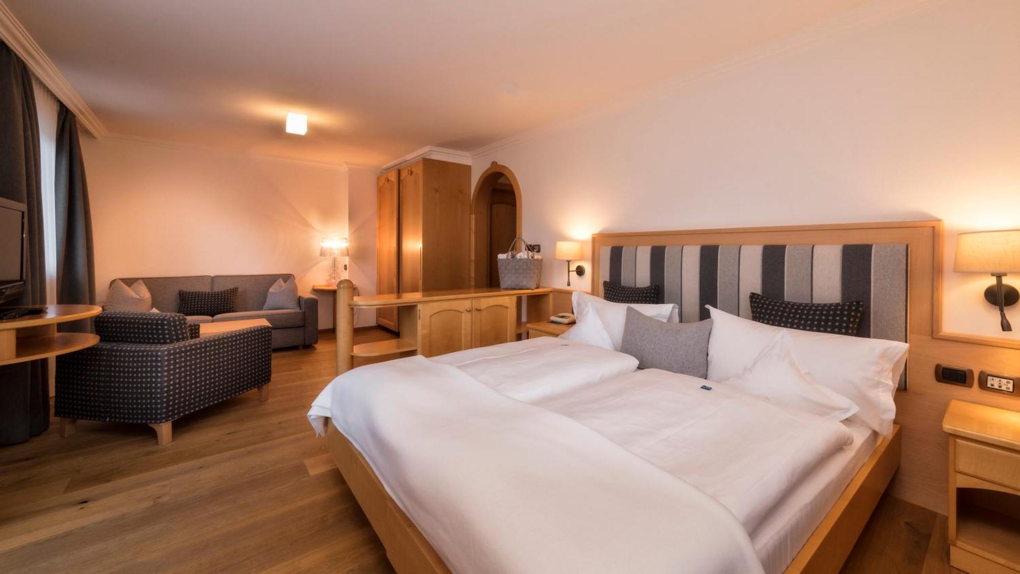Hotel Genziana Ortisei Esterno foto